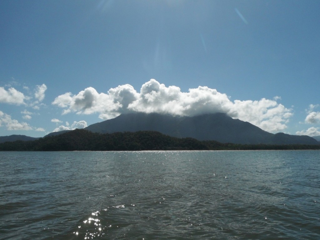 Approaching Hinchinbrook from Dungeness. DS photo.